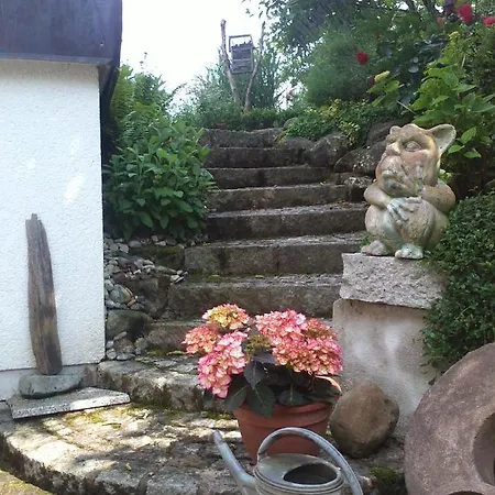 Bodensee Mit Herz Oda ve Kahvaltı 3*